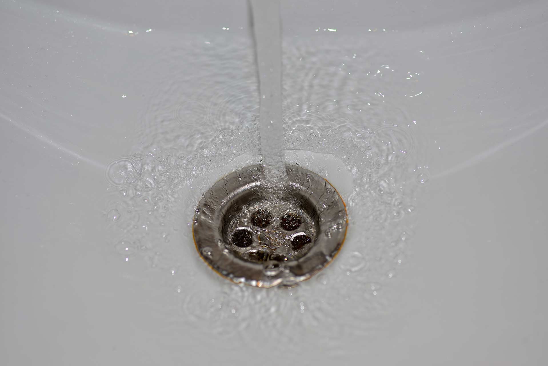 A2B Drains provides services to unblock blocked sinks and drains for properties in Sandhurst.